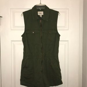 Green Zip-up romper
